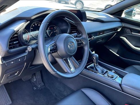 Certified 2025 MAZDA MAZDA3 s Sport image 9