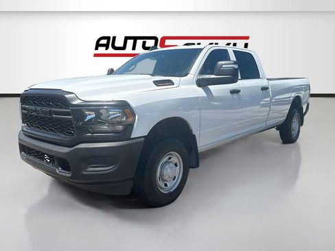 Used 2024 RAM 2500 Tradesman AWD/4WD image 3