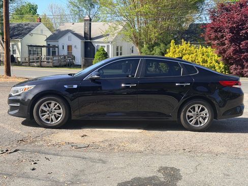 Used 2016 Kia Optima LX w/ LX Convenience Package image 8