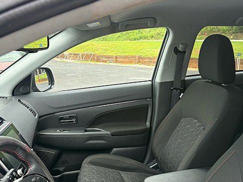 Used 2024 Mitsubishi Outlander Sport LE AWD/4WD image 10
