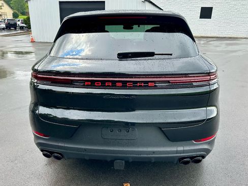 Used 2026 Porsche Cayenne S AWD/4WD image 6