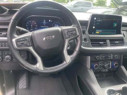 Used 2022 Chevrolet Tahoe Z71 w/ Luxury Package image 7