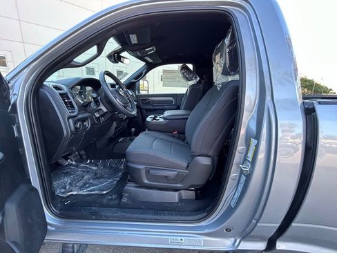 Used 2024 RAM 3500 Tradesman image 9