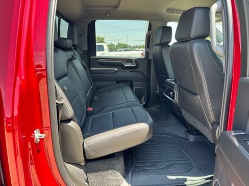 Used 2024 GMC Sierra 2500 SLT AWD/4WD image 27