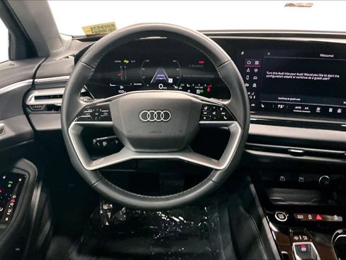 Used 2025 Audi A5 2.0T Premium w/ Convenience Package image 8