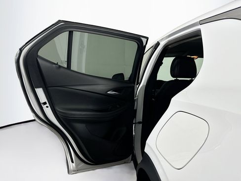 Used 2025 Buick Encore GX Preferred image 25