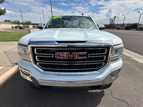 Used 2018 GMC Sierra 1500 SLE w/ SLE Value Package RWD image 8
