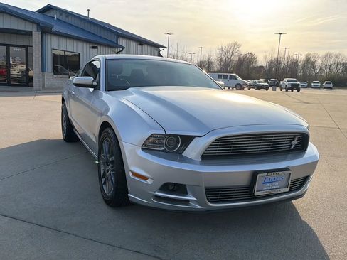 Used 2014 Ford Mustang Premium w/ Equipment Group 203A image 28