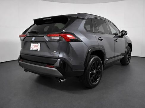 Used 2023 Toyota RAV4 SE AWD/4WD image 4