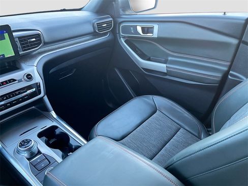 Used 2022 Ford Explorer Timberline image 23