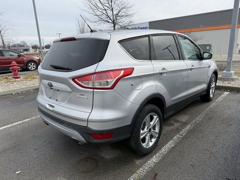 Used 2014 Ford Escape SE image 9