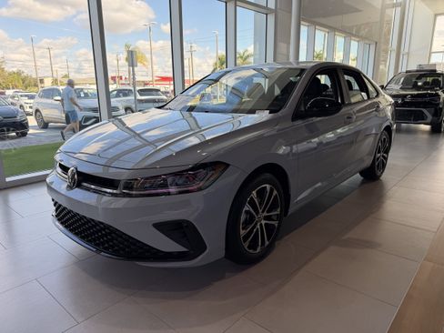 New 2025 Volkswagen Jetta Sport image 5