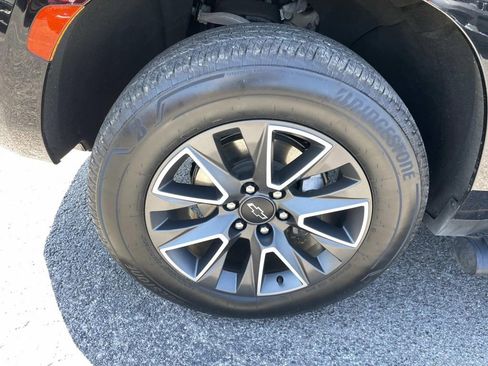 Used 2023 Chevrolet Tahoe Z71 w/ Luxury Package image 10