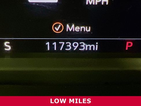 Used 2020 Chevrolet Silverado 2500 LTZ w/ LTZ Premium Package image 18