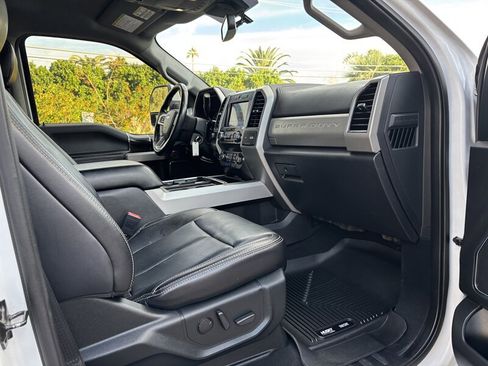 Used 2021 Ford F250 Lariat w/ Lariat Value Package AWD/4WD image 29