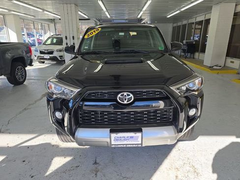 Used 2019 Toyota 4Runner TRD Off-Road Premium image 8
