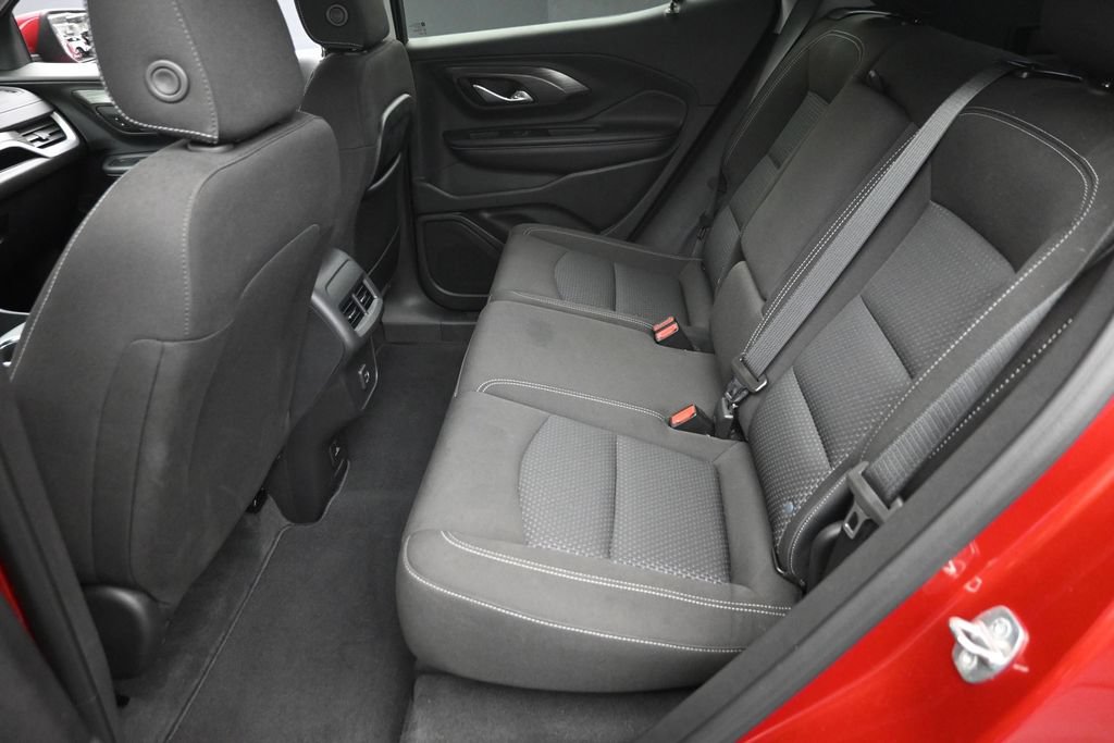 Used 2023 GMC Terrain SLE w/ Driver Convenience Package AWD/4WD image 14