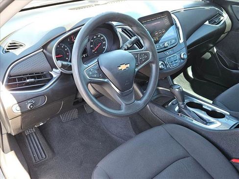Used 2020 Chevrolet Malibu LT w/ Redline Edition image 12