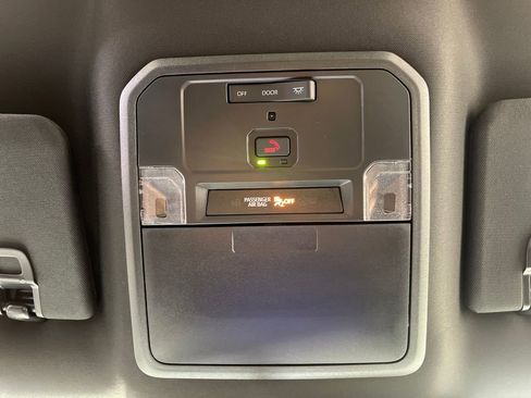 New 2025 Toyota Tacoma TRD Off-Road image 29