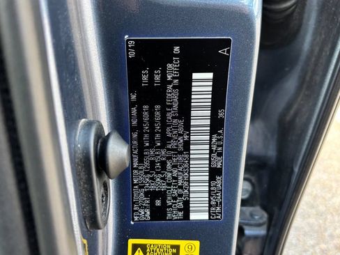 Used 2019 Toyota Highlander XLE FWD image 30