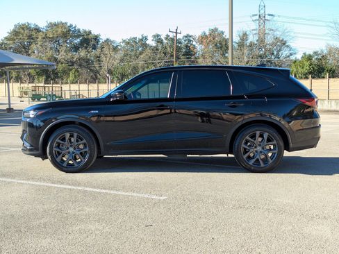 Used 2023 Acura MDX A-Spec image 7