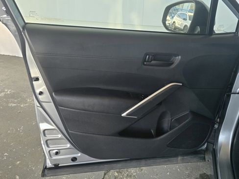 Used 2023 Toyota Corolla Cross LE image 22