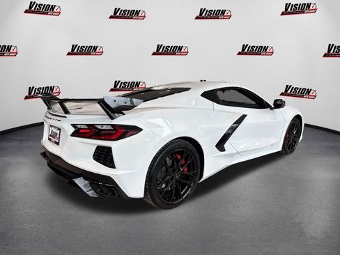 Used 2025 Chevrolet Corvette Stingray Preferred Cpe w/ Z51 Performance Package image 5