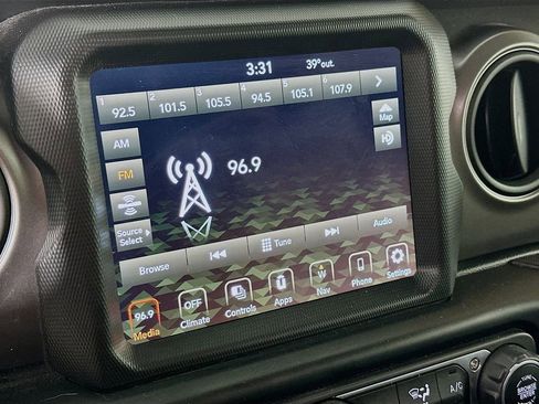 Certified 2022 Jeep Wrangler Unlimited Sport image 25