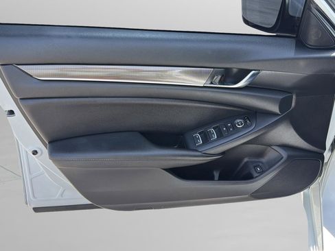 Used 2020 Honda Accord Sport image 25