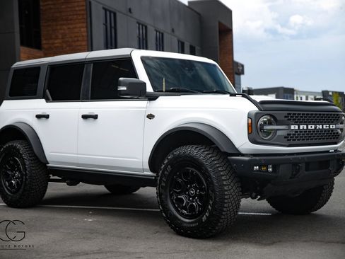 Used 2024 Ford Bronco Wildtrak AWD/4WD image 21