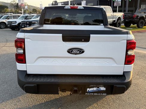 New 2026 Ford Maverick XLT w/ XLT Luxury Package AWD/4WD image 5