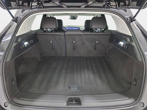 Used 2025 Buick Envision Preferred AWD/4WD image 32