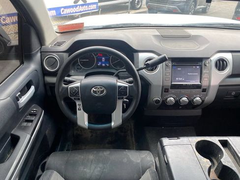 Used 2016 Toyota Tundra SR5 AWD/4WD image 17