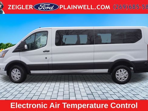 Used 2024 Ford Transit 350 XLT RWD image 2