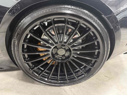 Used 2025 Mercedes-Benz AMG GT 63 image 5
