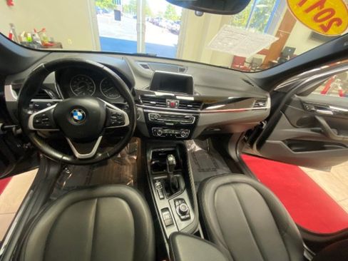 Used 2017 BMW X1 xDrive28i AWD/4WD image 19