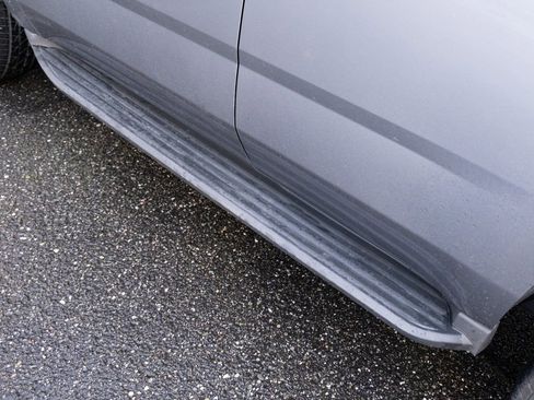 Used 2019 Chevrolet Tahoe LT image 32