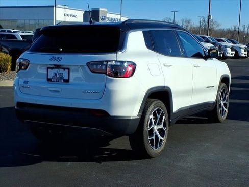 Used 2024 Jeep Compass Limited image 26