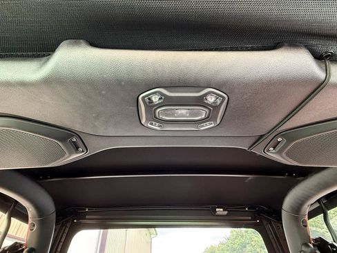 Used 2019 Jeep Wrangler Sport AWD/4WD image 48