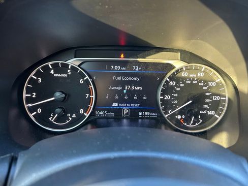 Used 2025 Nissan Altima 2.5 SR FWD image 24