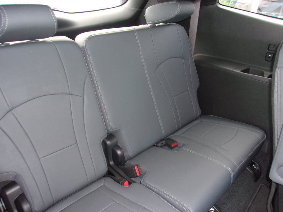 Used 2024 Buick Enclave Premium AWD/4WD image 19