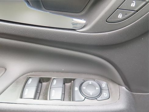 Certified 2024 Chevrolet Equinox LT FWD image 10