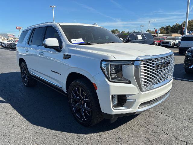 Used 2024 GMC Yukon Denali w/ Denali Reserve Package AWD/4WD image 3