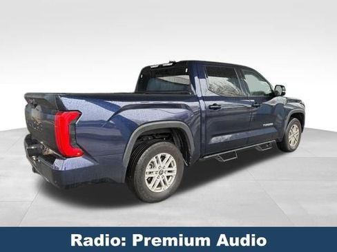 Used 2022 Toyota Tundra SR5 w/ SR5 Premium Package image 6