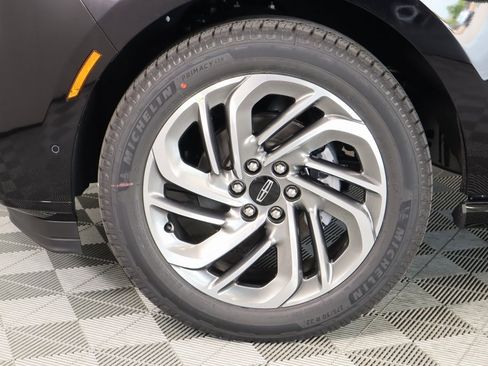 New 2025 Lincoln Navigator Reserve image 20