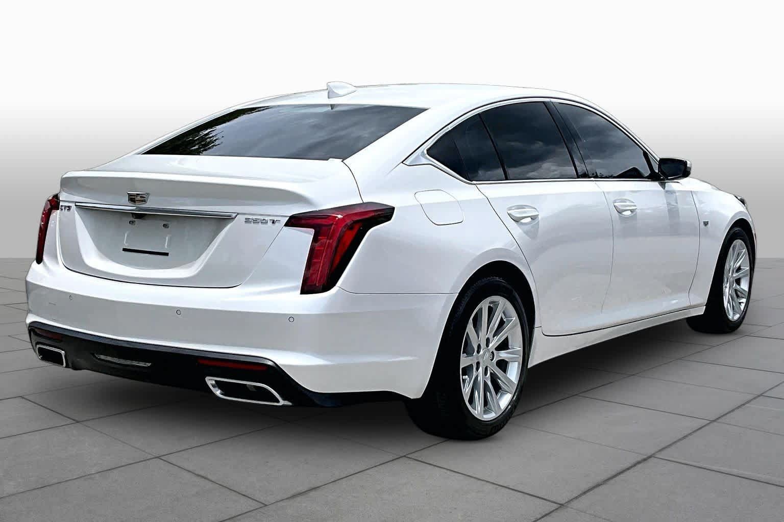 Used 2023 Cadillac CT5 Luxury w/ Cold Weather Package RWD image 24