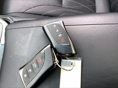 Certified 2023 Lexus LS 500 AWD w/ Interior Upgrade Package image 13