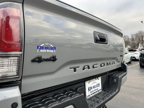 Used 2021 Toyota Tacoma Limited w/ Blackout Package (TMS) image 8