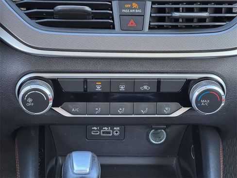 Used 2023 Nissan Altima 2.5 SR image 5