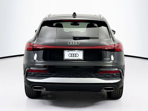 Certified 2025 Audi Q5 Premium Plus w/ Premium Plus image 6